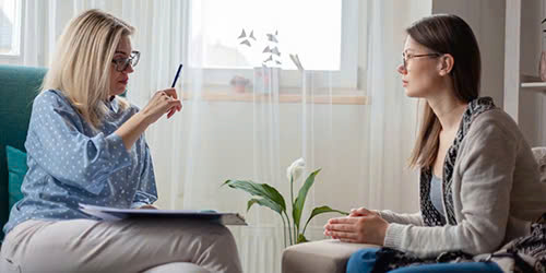 cách điều trị bệnh pistanthrophobia là gì?